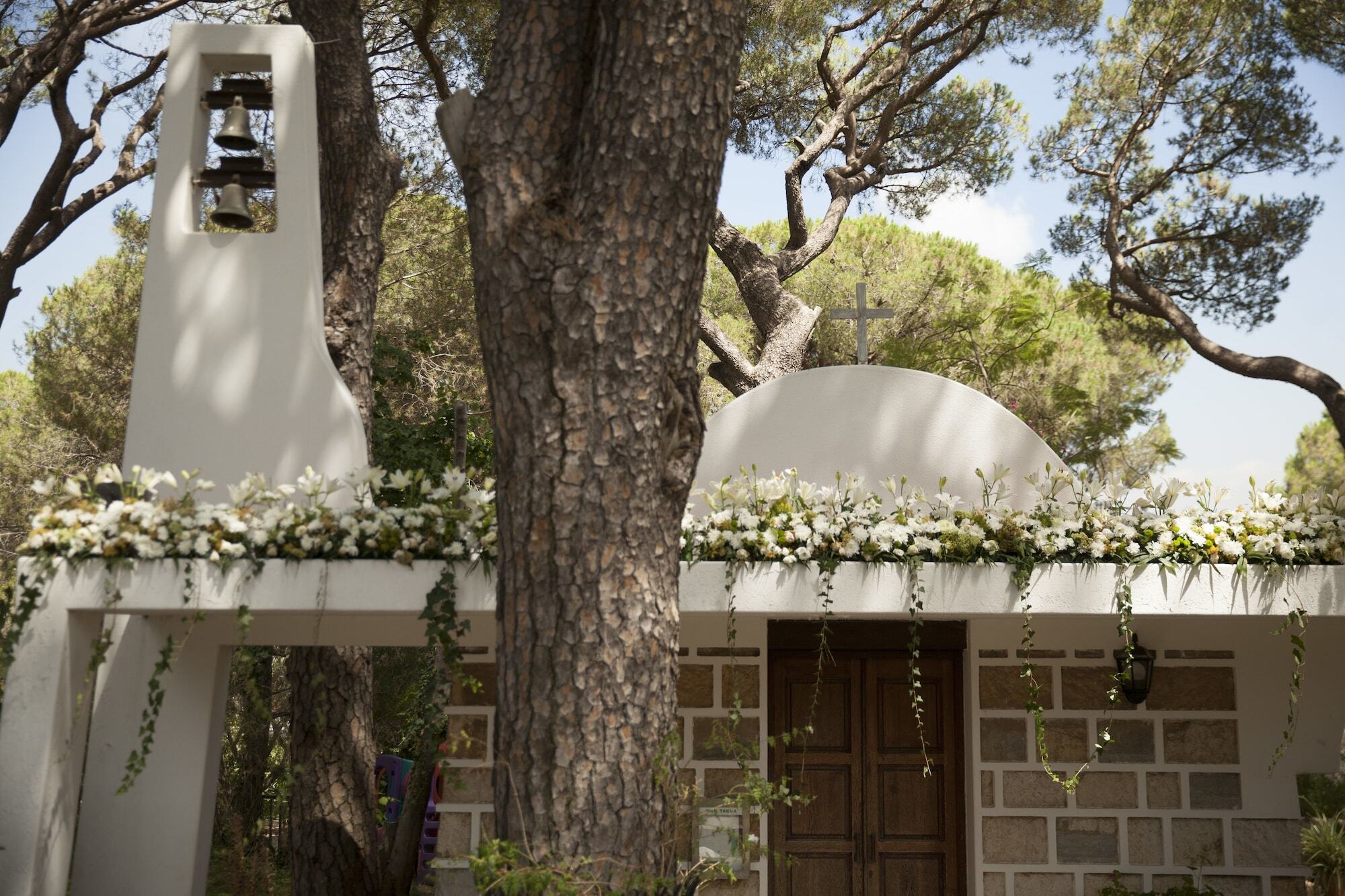 Hotel Al Bustan Beit Mery Exterior foto